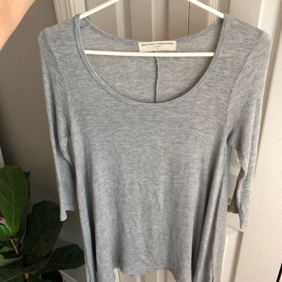 Urban Outfitters Grey Knit Top - Picture 1 of 3